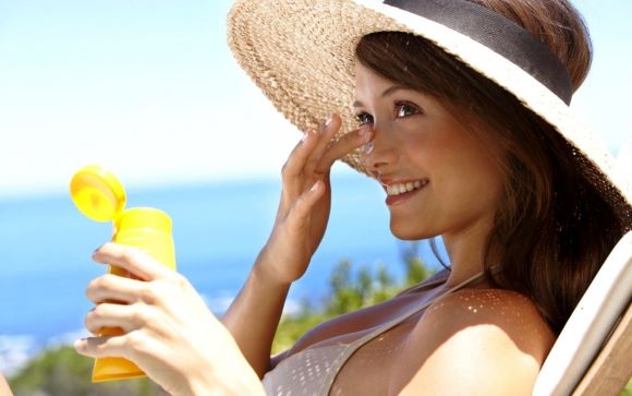 Як вибрати сонцезахисний крем для обличчя: звертаємо увагу на SPF